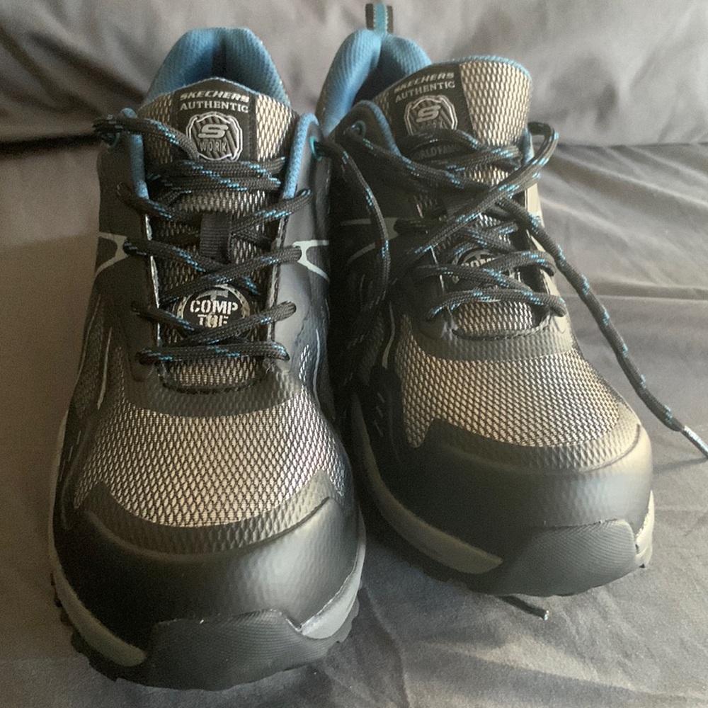 Sketchers slip resistant shoe